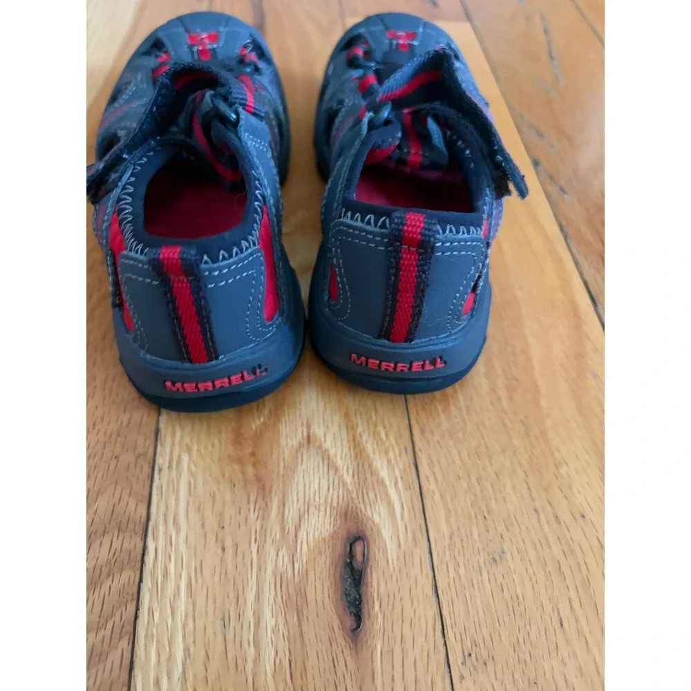 Merrell Hydro Hiker water sandals kids Size 10 Wide
